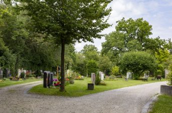 Denk_Eichenau_Friedhof-02